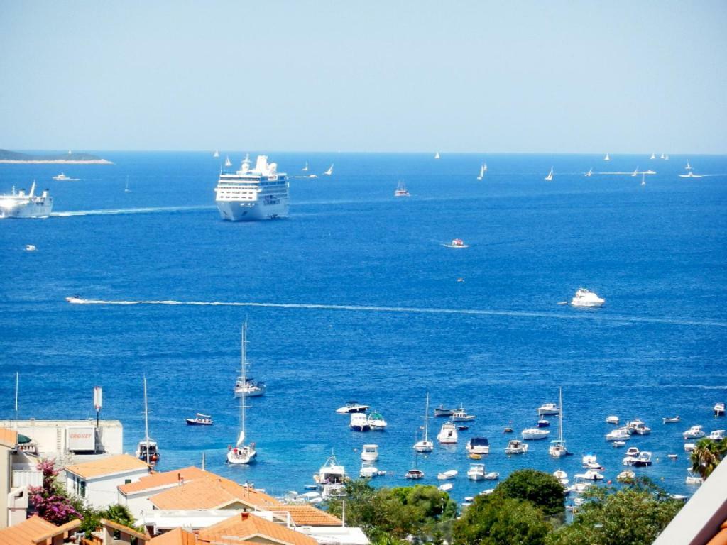 Apartmani Jerkovic Hvar Town Extérieur photo
